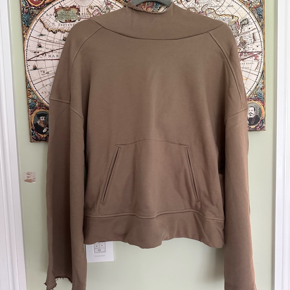 ALO Yoga Tan Women's Top
